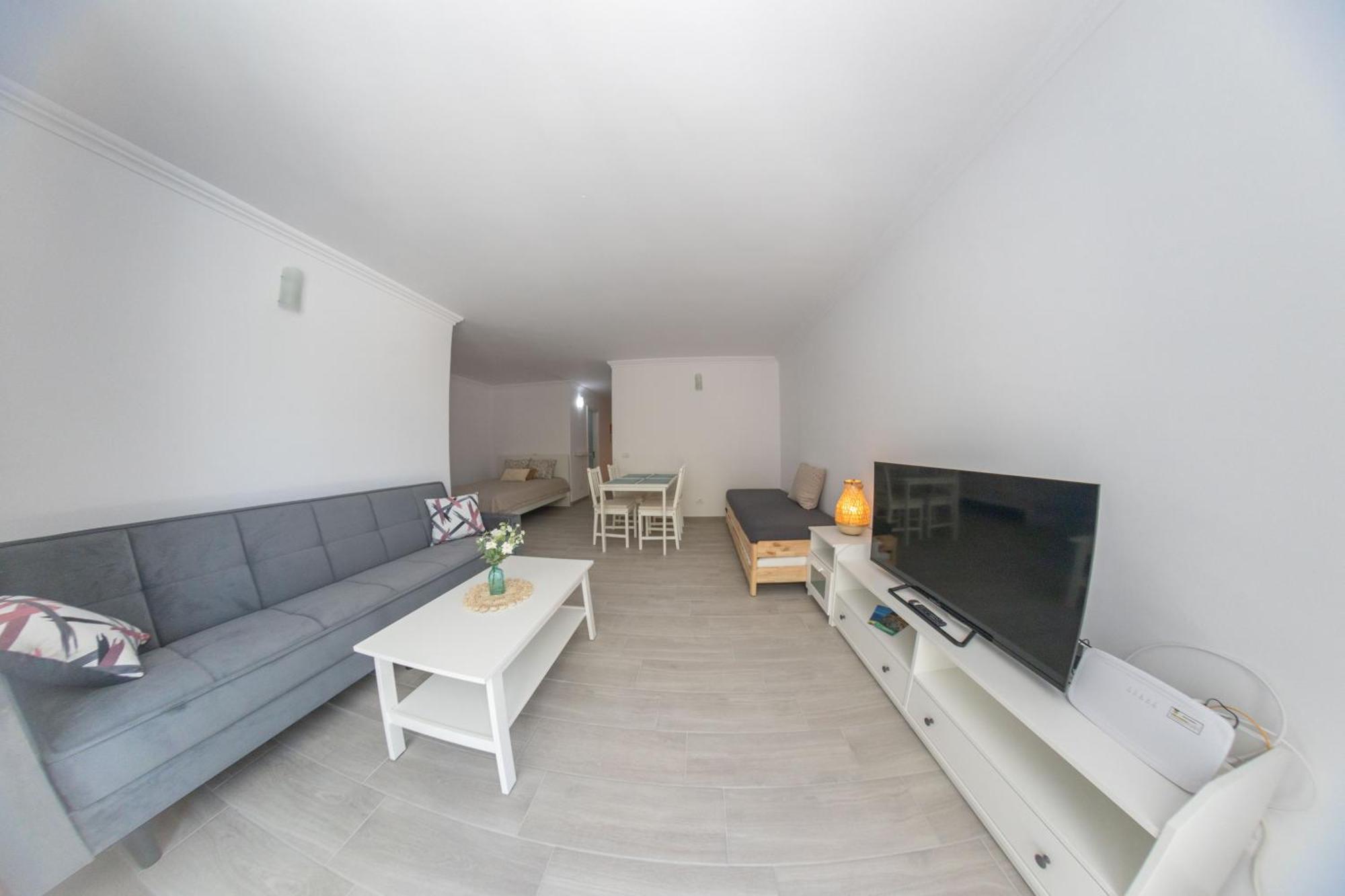 Retreat Oasis Studio Apartment Σαν Μιγκέλ ντε Αμπόνα Εξωτερικό φωτογραφία
